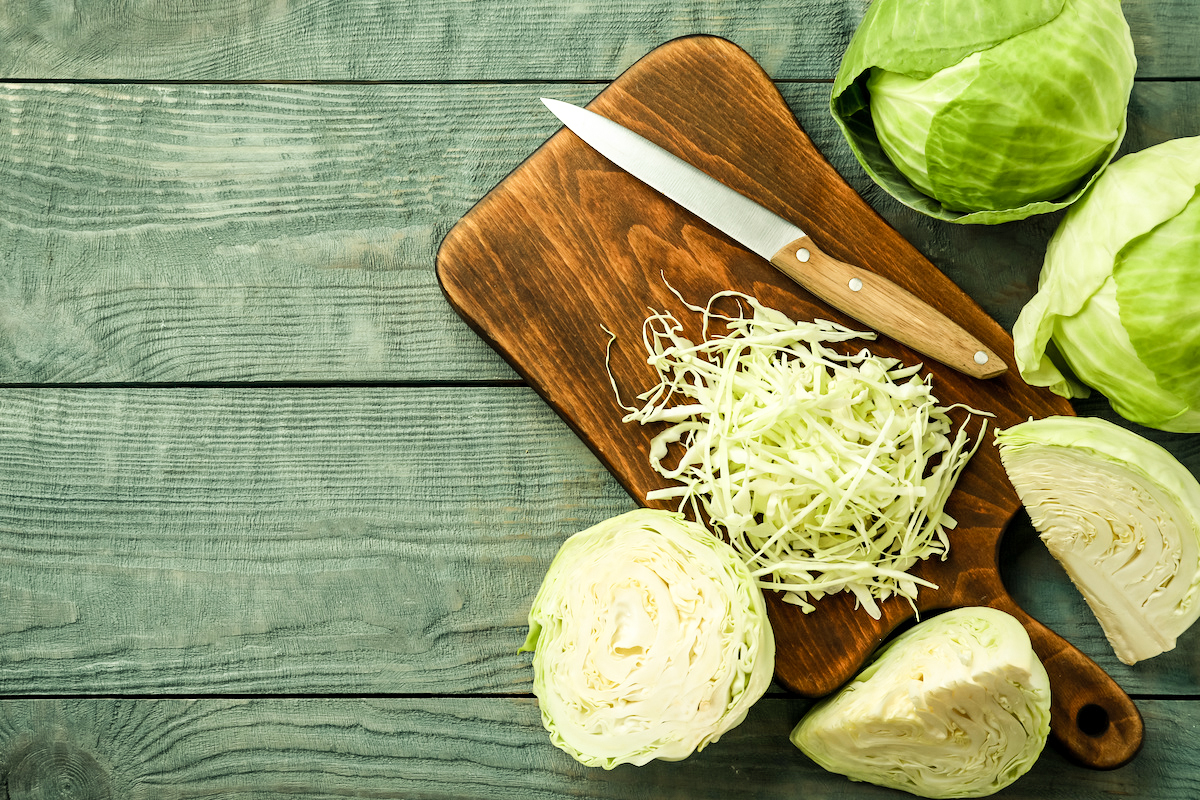 Mastering the Art of Finely Shredding Cabbage: A Step-by-Step Guide”