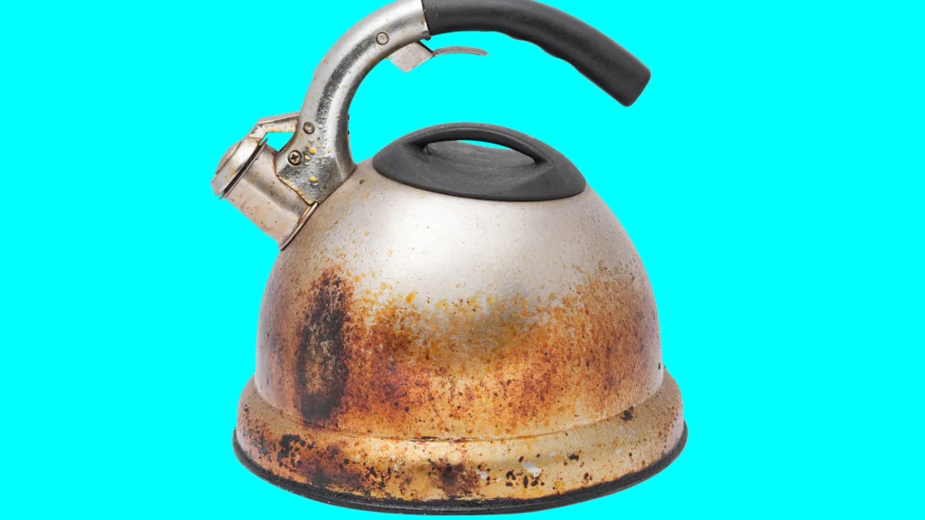 How To Clean The Inside Of A Burnt Tea Kettle 1