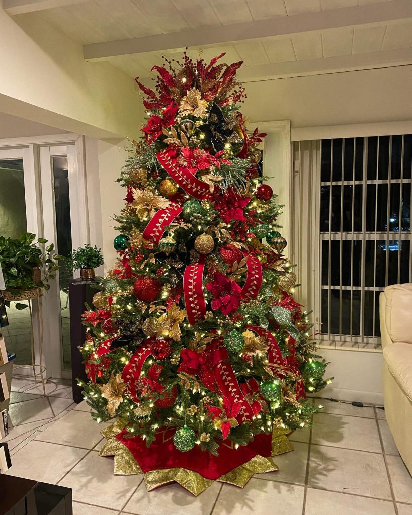 Creative Christmas Tree Ideas to Transform Your Home for the Holidays