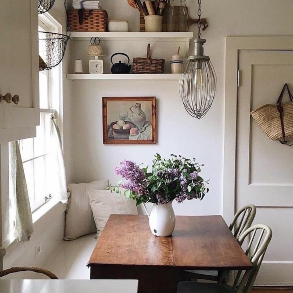 Stylish Kitchen Table Décor Ideas to Elevate Your Dining Space